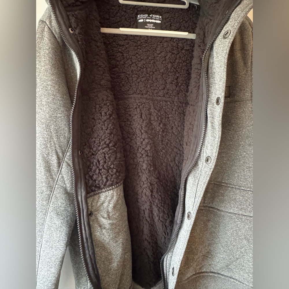 Zoo York gray Sherpa lined zip up hoodie NWT Small - Picture 6 of 10